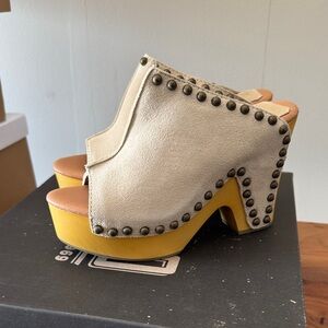 Dingo Studded Cream and Yellow Platform Mules